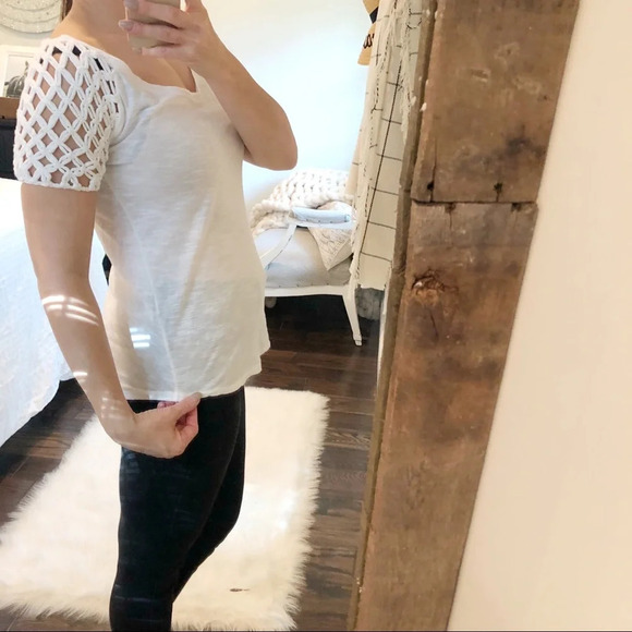 Lucky Brand Xsmall white top - Picture 2 of 3